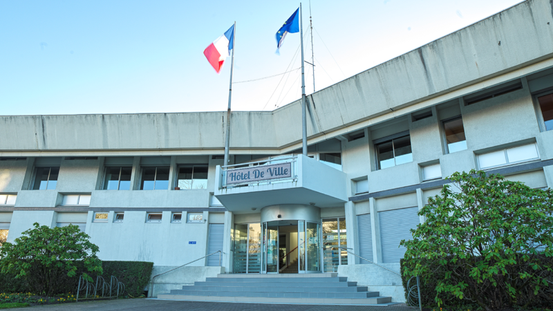 Conseil Municipal du 21/03/2023 : un conseiller de l&rsquo;opposition insulte un adjoint